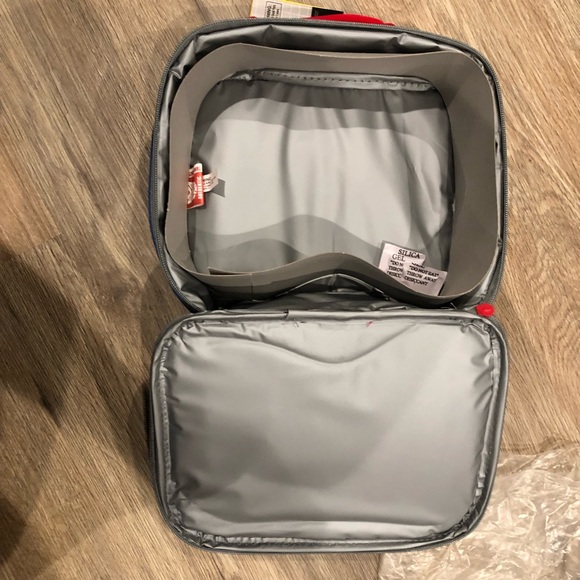 Transformers lunch pail - Picture 3 of 3